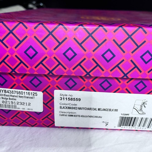 TORY BURCH Fairfax Shearling-Lined Wedge Boot (NIB) - Picture 4 of 6